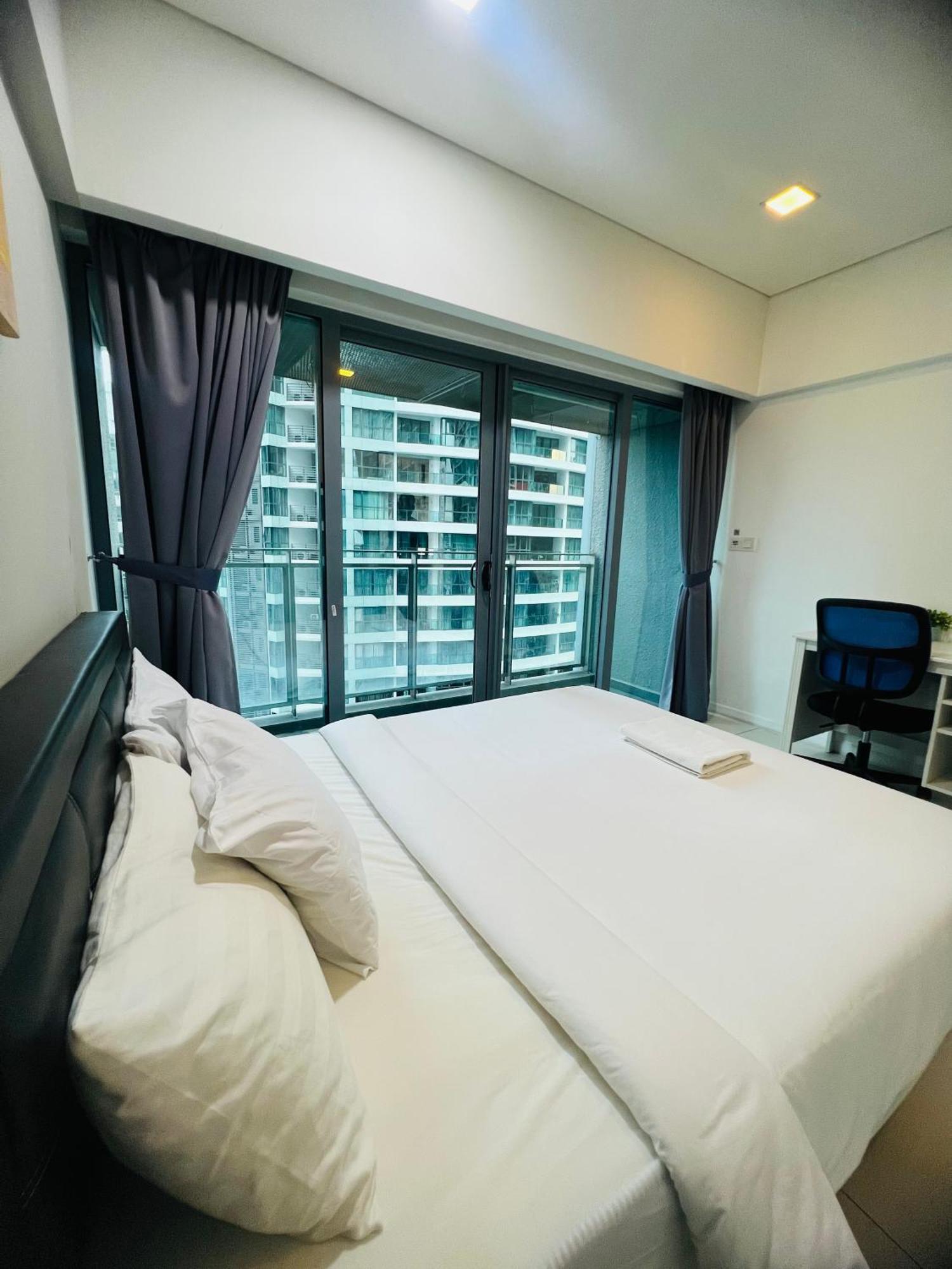 Summer Suites Klcc By Classy Kuala Lumpur Exteriör bild